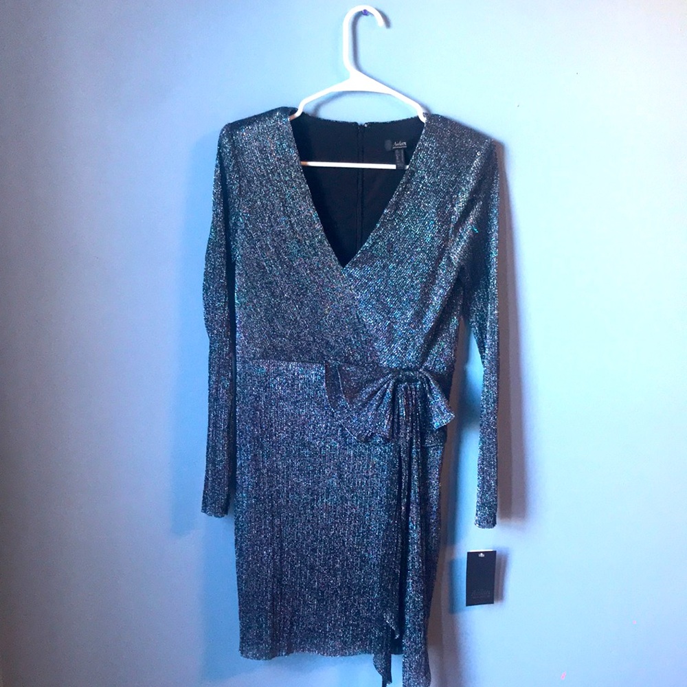 Metallic dress, size six. Brand new!
